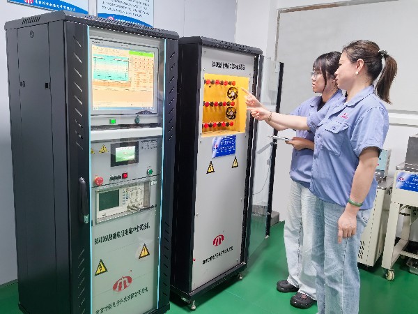 时恒电子研发实验室 2